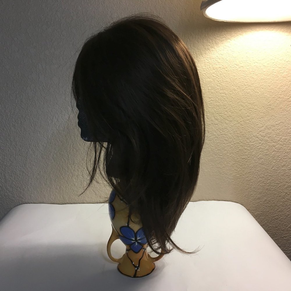 Wig Pro Noelle wig color 8 New with Tags, Monofilament top, size average.